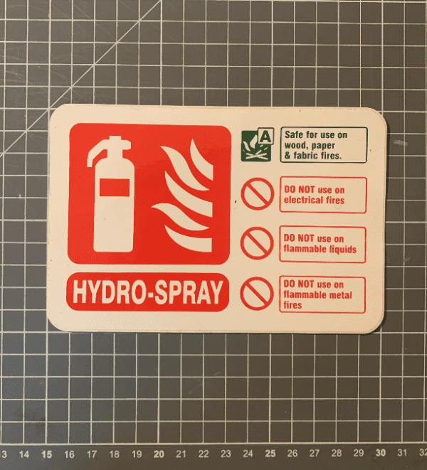 Hydro spray extinguisher sign - 150x100mm self adhesive vinyl
