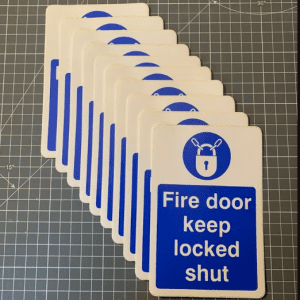 Fire Door Keep Locked Shut Sign - 100x150mm, self adhesive